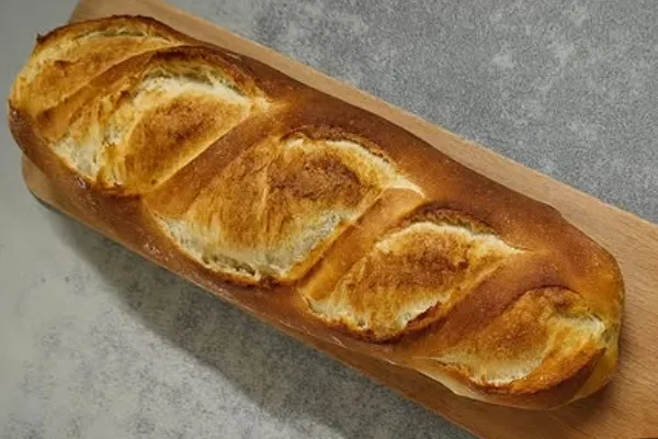 Panadería El Plantío es un productor de Pan en la localidad de Ponferrada, León